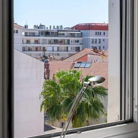 Apartment Bright In The Heart Of